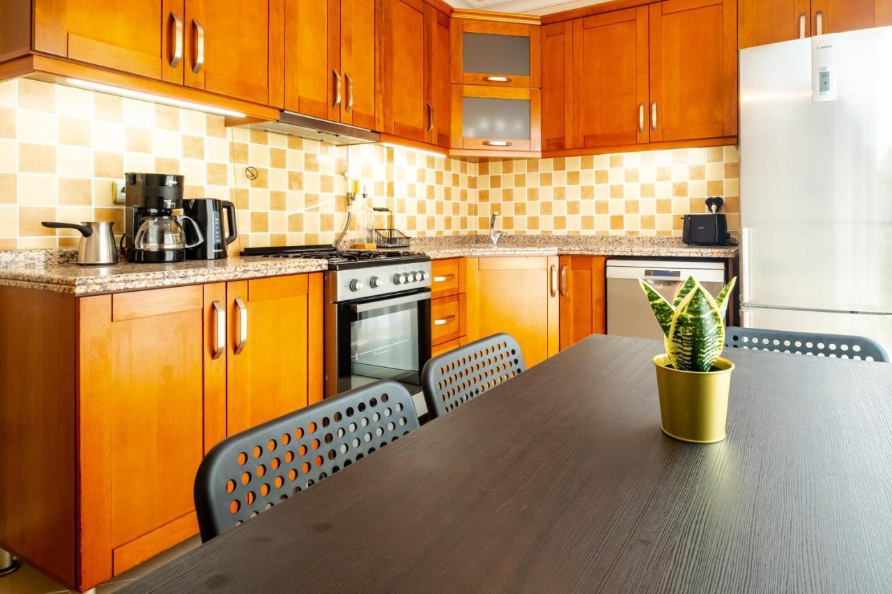 Appartamento Comfy Flat Near Popular Attractions In Sisli Provincia di Provincia di Istanbul Esterno foto