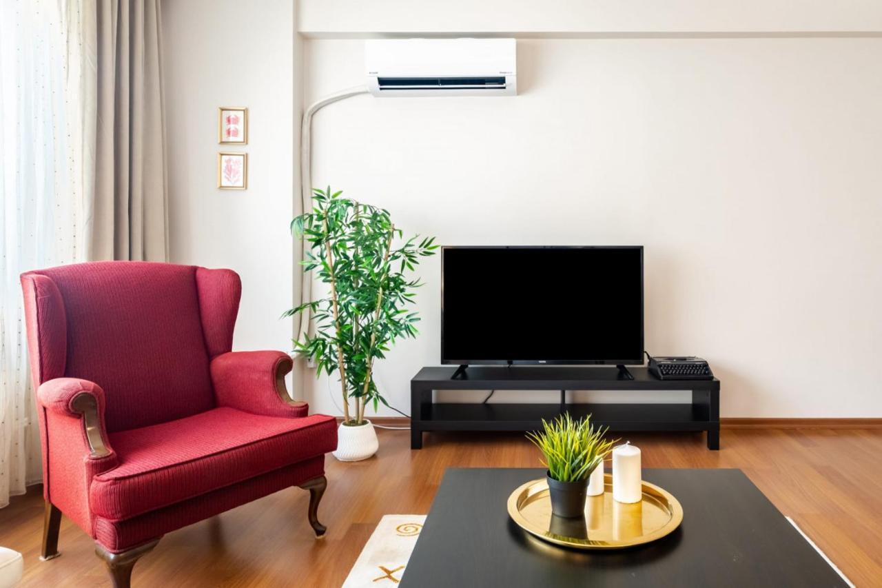 Appartamento Comfy Flat Near Popular Attractions In Sisli Provincia di Provincia di Istanbul Esterno foto