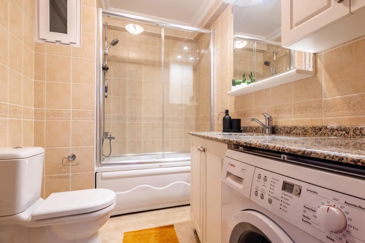 Appartamento Comfy Flat Near Popular Attractions In Sisli Provincia di Provincia di Istanbul Esterno foto